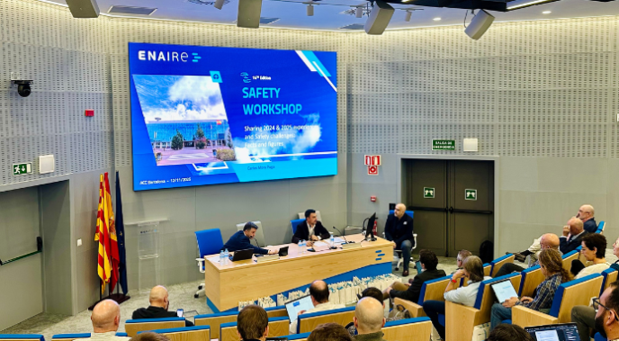 ENAIRE analiza en Barcelona buenas prácticas en seguridad operacional junto a pilotos y controladores aéreos