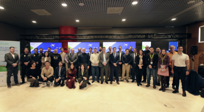 ENAIRE e Indra validan la integración segura y eficiente del vuelo de drones y aviones tripulados en Europa