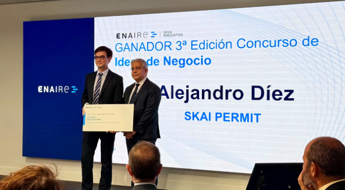 ENAIRE premia un proyecto de inteligencia artificial que mejora la tramitación de autorizaciones de vuelo de drones